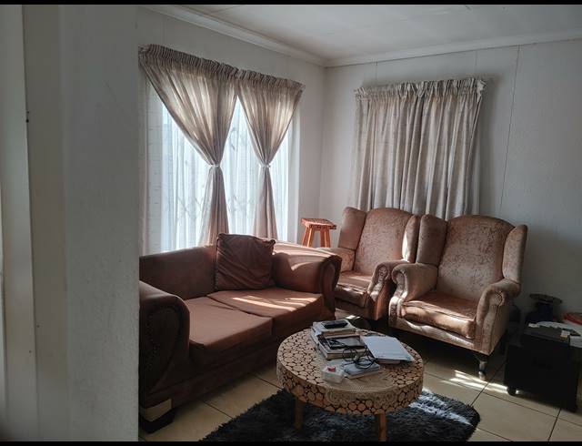 2 BEDROOM CLUSTER FOR SALE IN ZANDSPRUIT